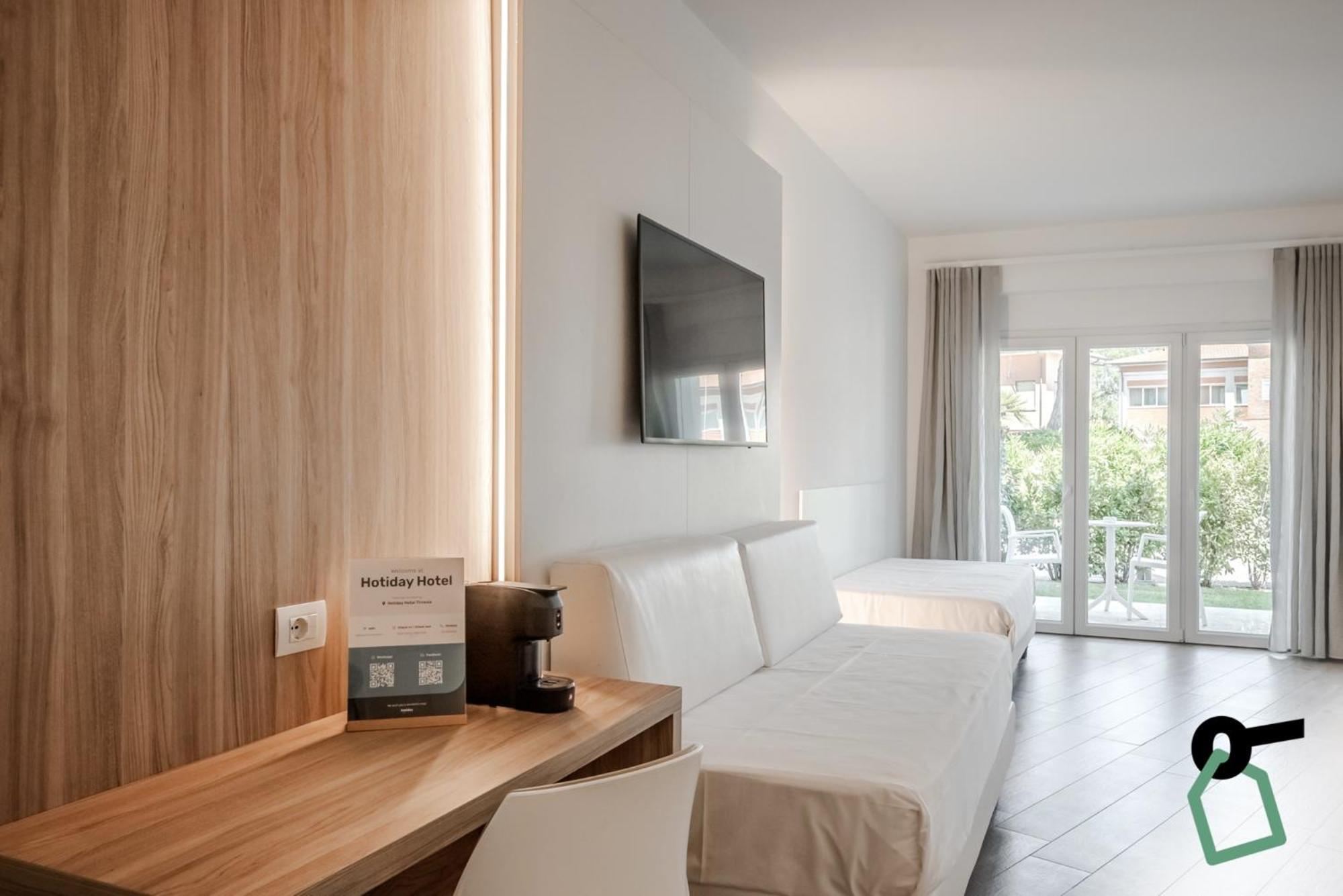 Hotiday Room Collection - Tirrenia Luaran gambar